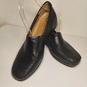 Clarks Unstructured Black Leather Slip On Loafer Shoes Women's Size 8.5 Low